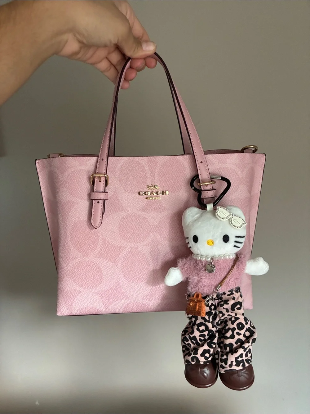 Hello Kitty Fall Fashion Diva Plush Keychain Bag Charm